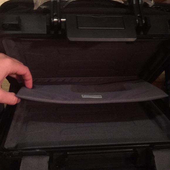 Pelican Elite Tablet Backpack U140 - Picture 7 of 8